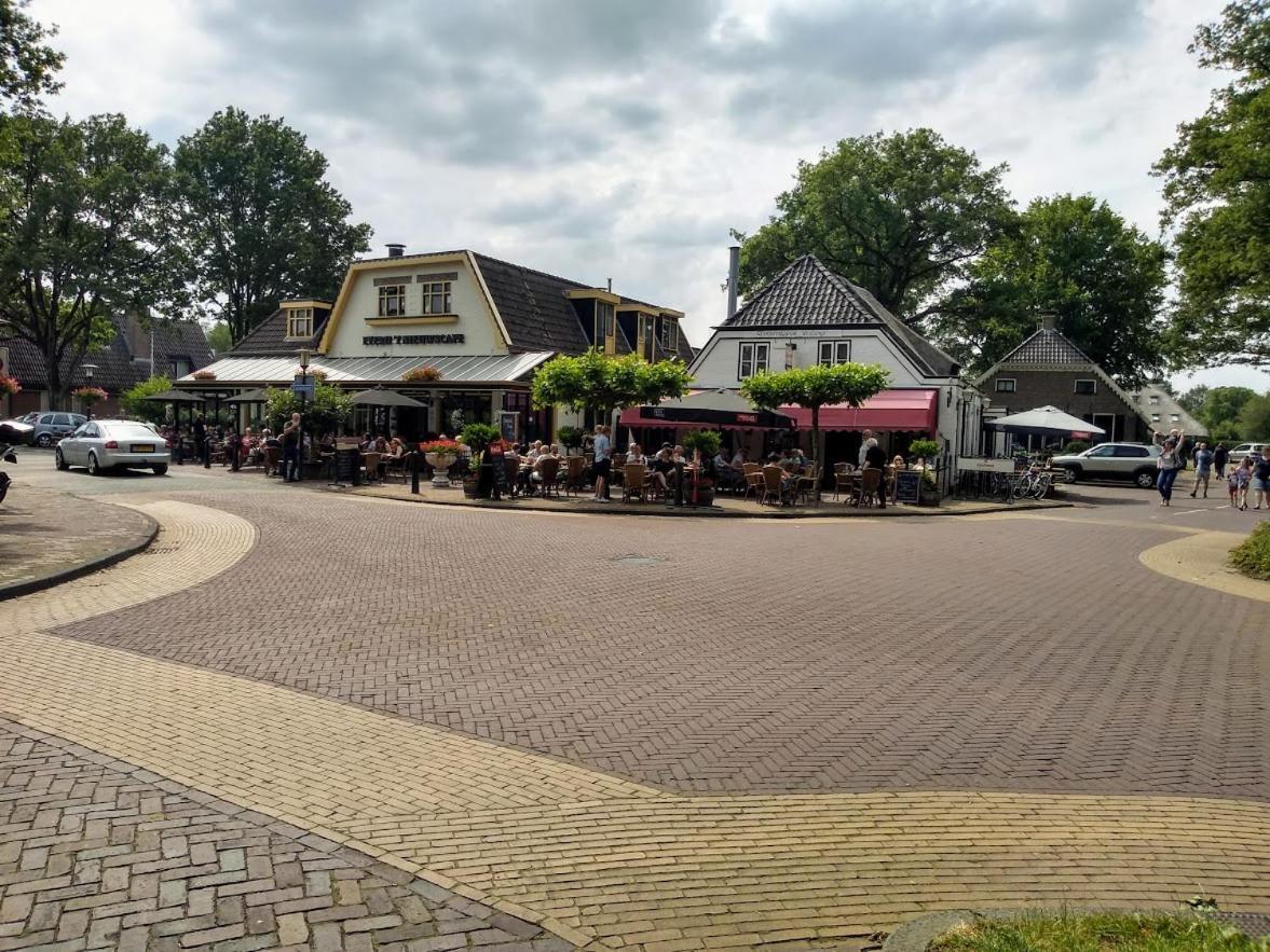 Chalet De Eekhoorn ดีเวอร์ ภายนอก รูปภาพ